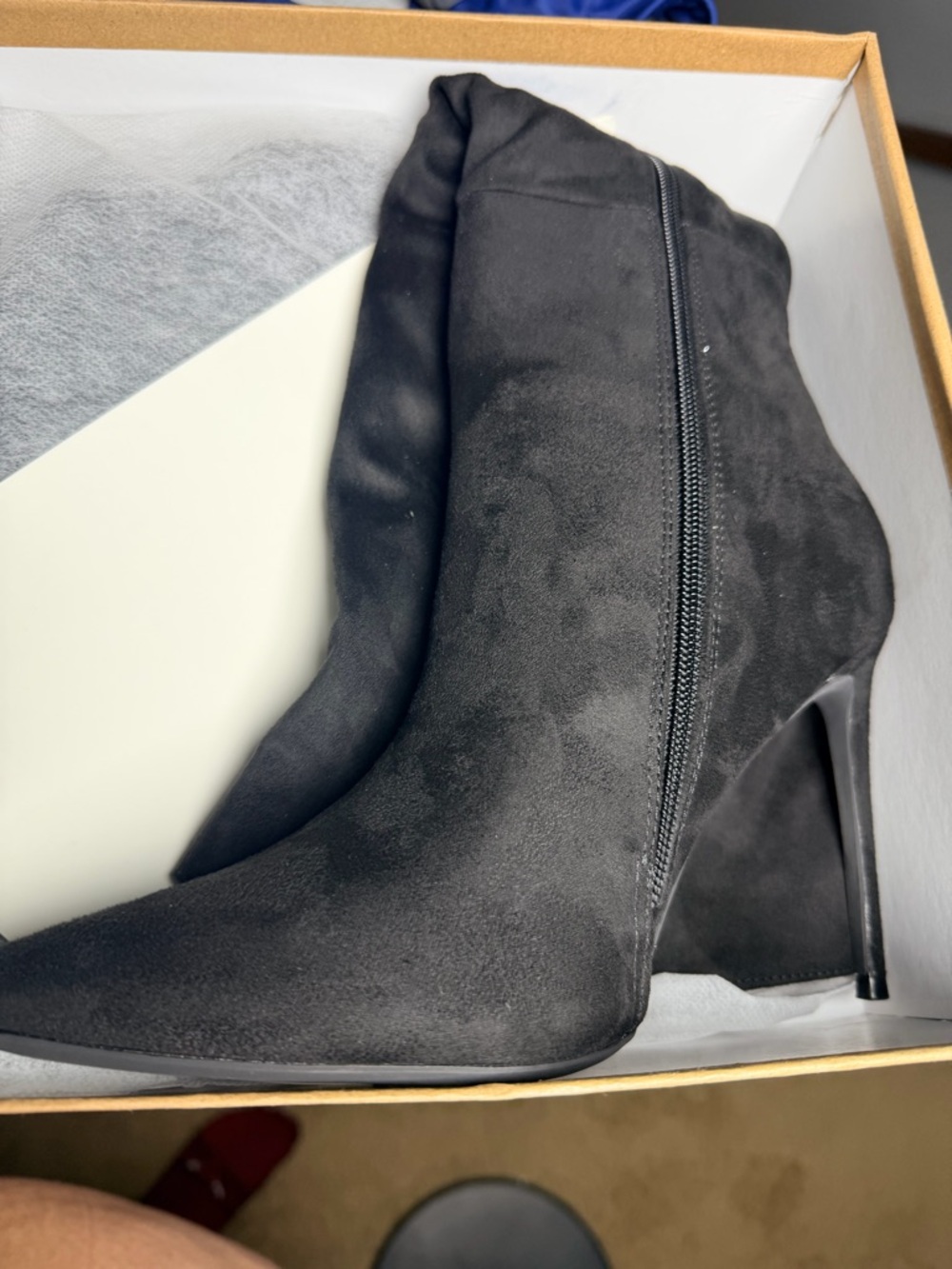 NWT-Elisabet Tang 4 inch Women's Knee High Long Boots, Stiletto Tall Pointed Toe - Picture 8 of 9